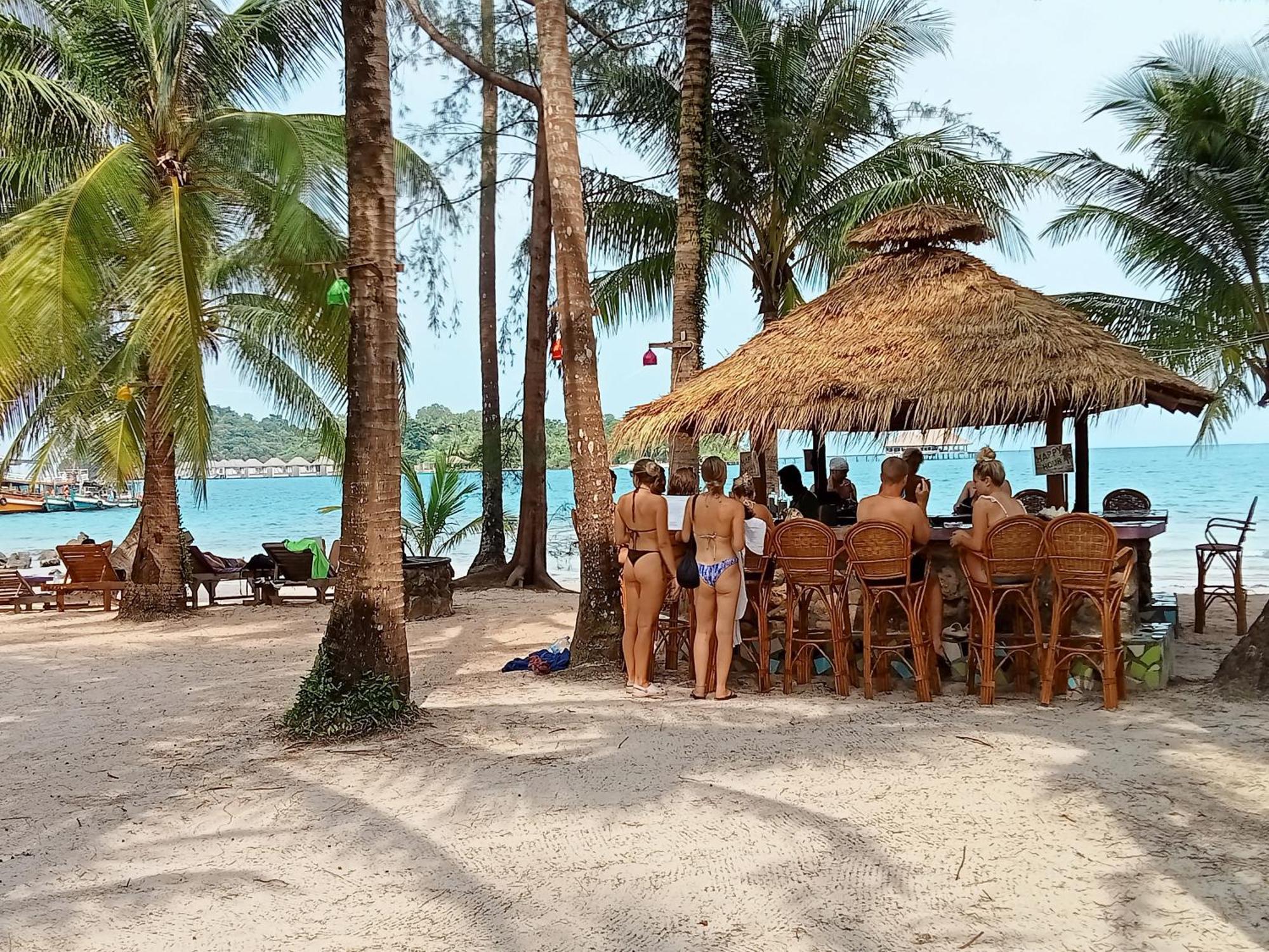 Palm Beach Bungalow Resort Prek Svay Village Екстериор снимка