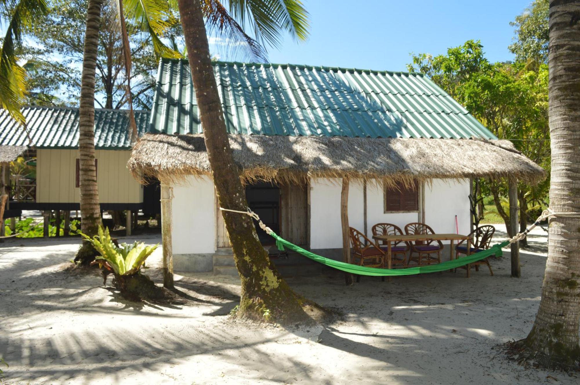 Palm Beach Bungalow Resort Prek Svay Village Екстериор снимка