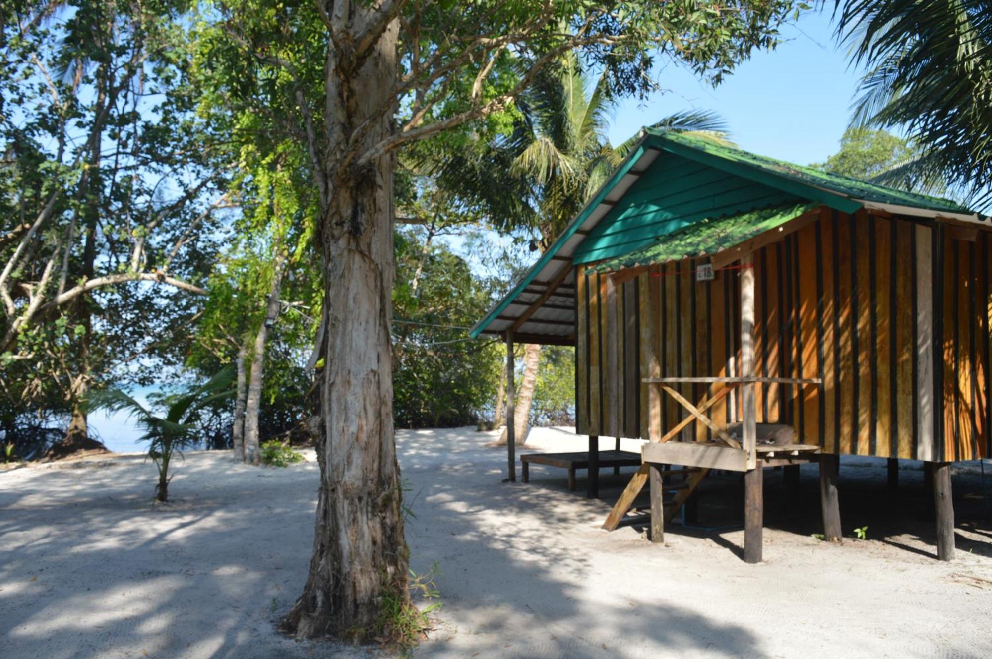 Palm Beach Bungalow Resort Prek Svay Village Екстериор снимка