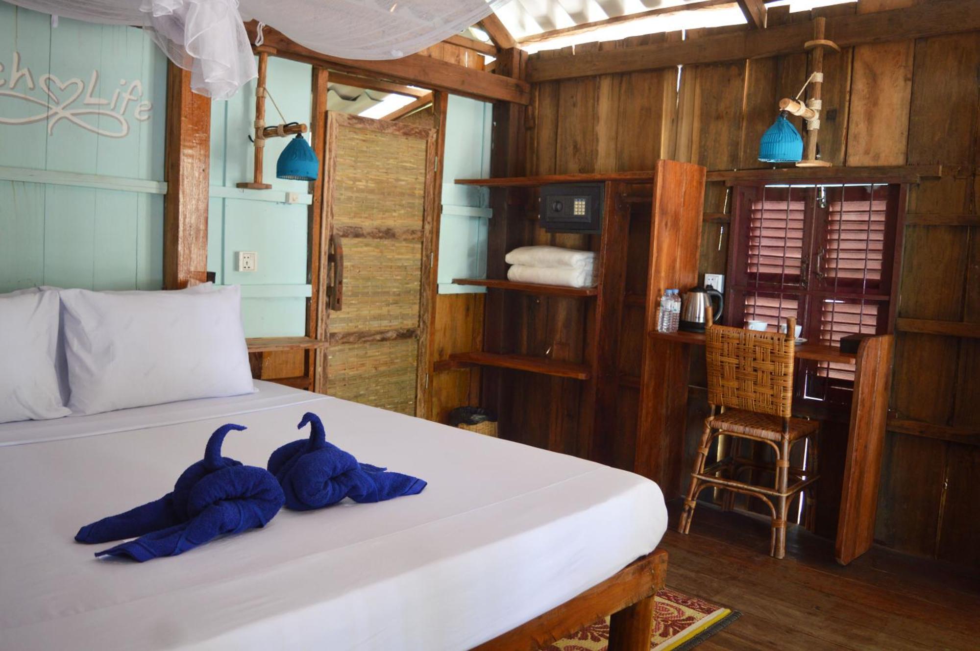 Palm Beach Bungalow Resort Prek Svay Village Екстериор снимка
