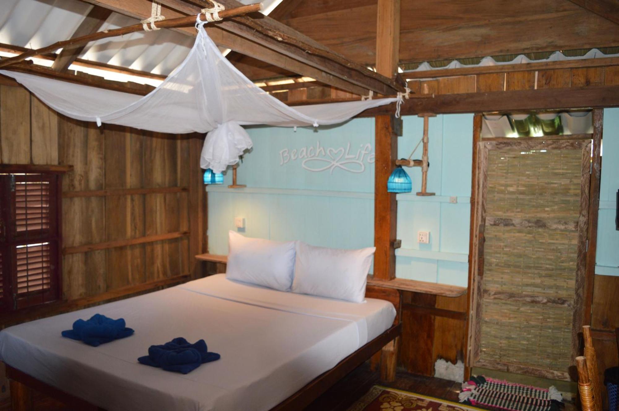 Palm Beach Bungalow Resort Prek Svay Village Екстериор снимка