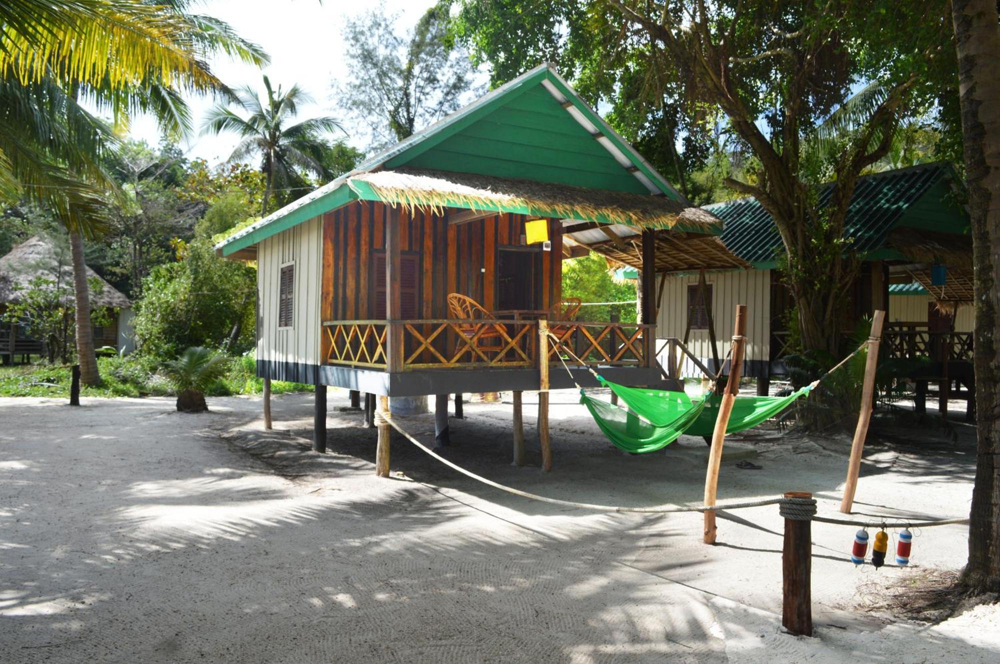 Palm Beach Bungalow Resort Prek Svay Village Екстериор снимка